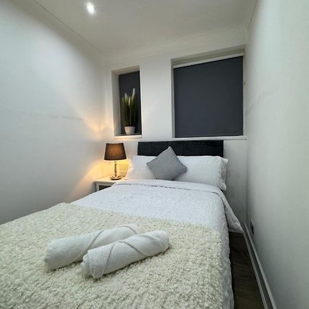 Manor Court 1 Apartment London Bagian luar foto