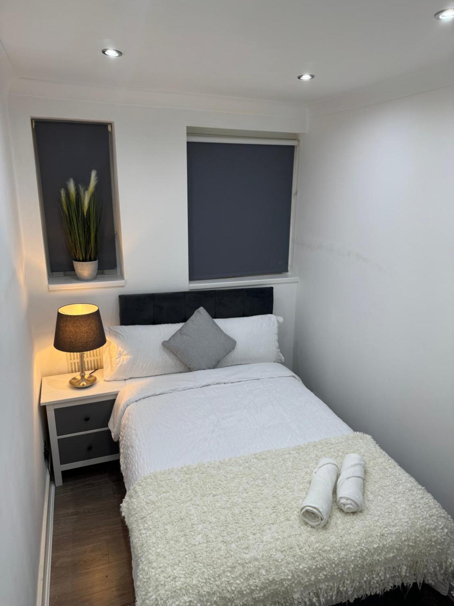 Manor Court 1 Apartment London Bagian luar foto