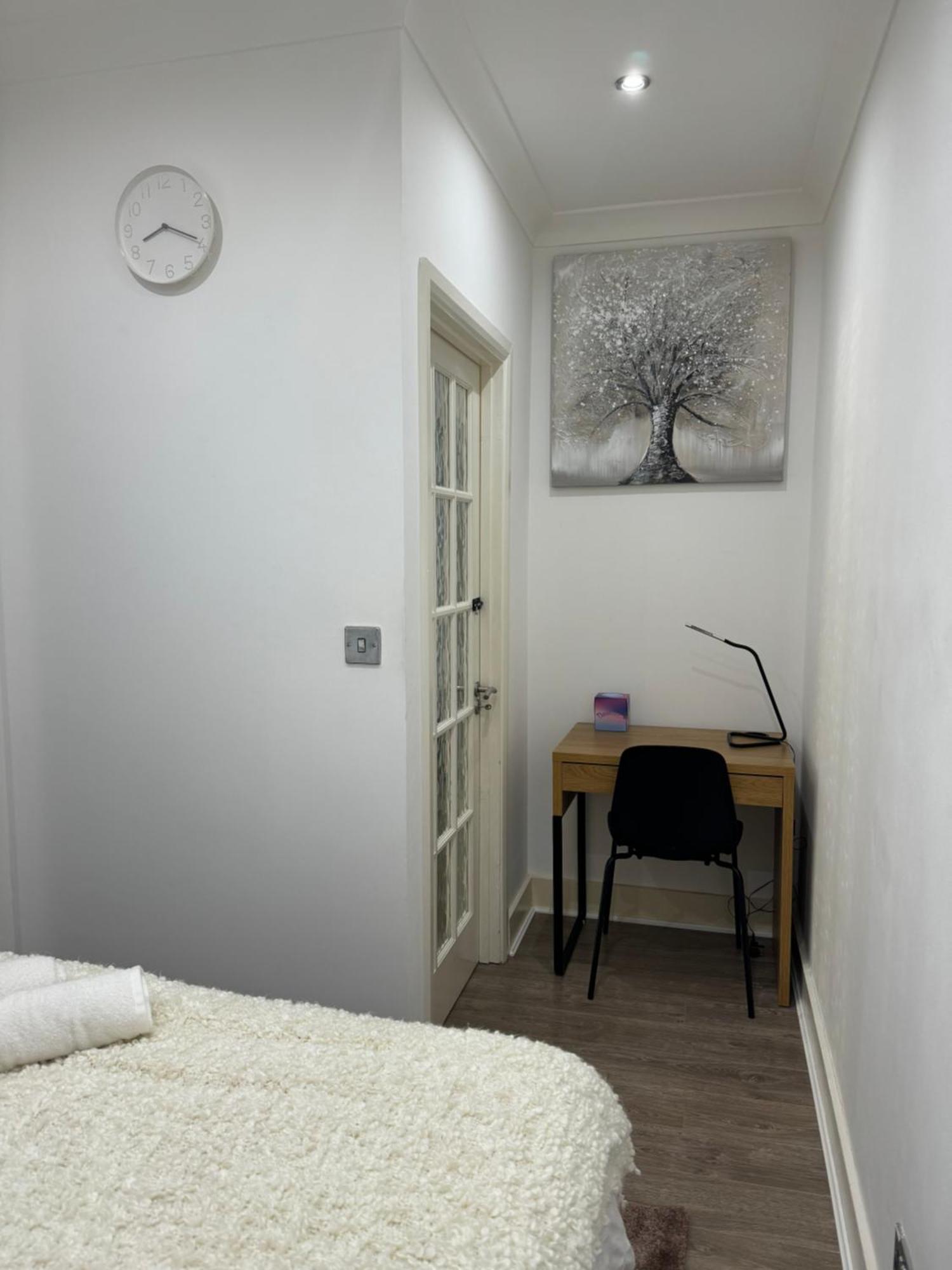 Manor Court 1 Apartment London Bagian luar foto